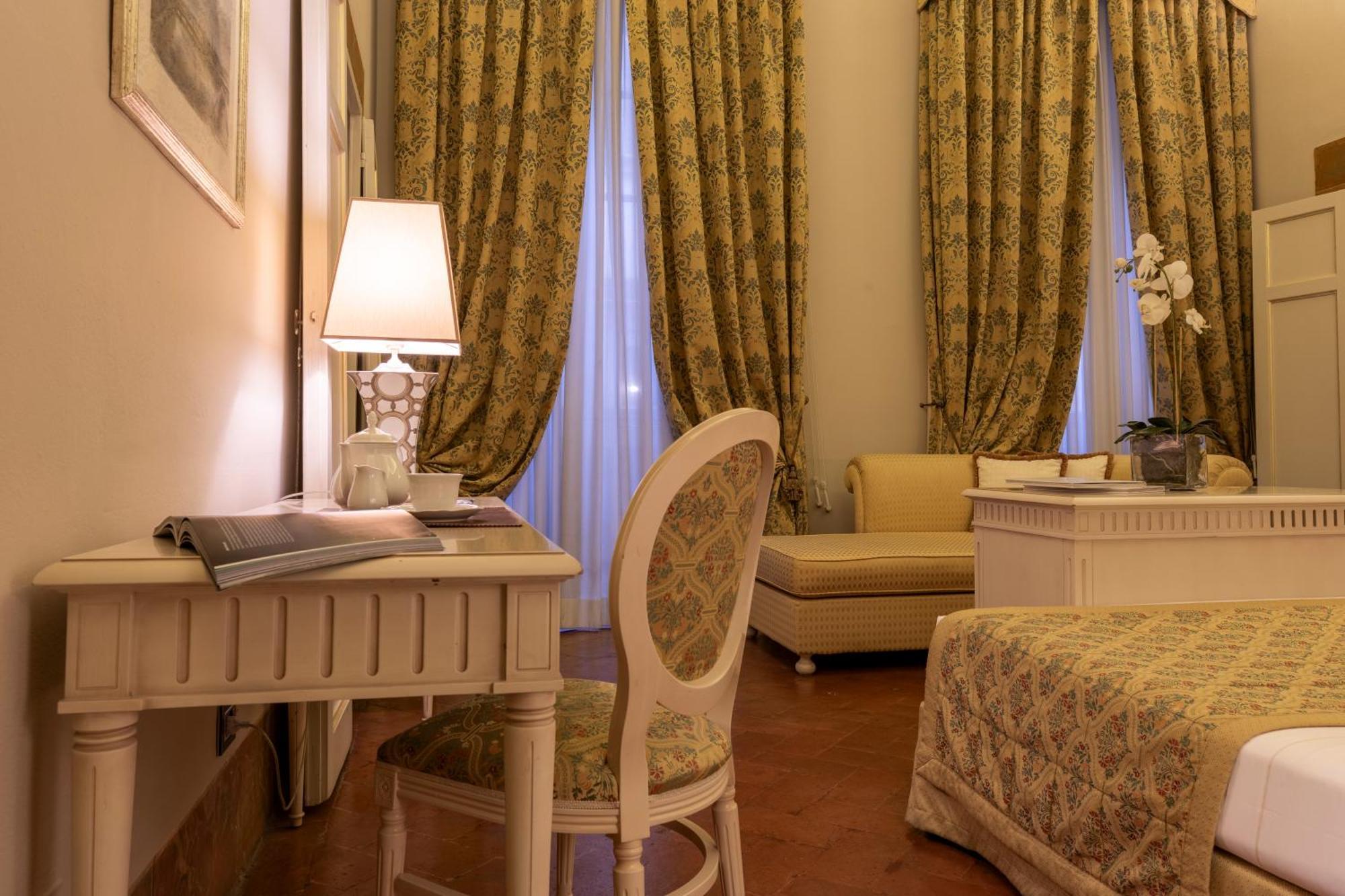 Palazzo Guicciardini Hotel Firenze Bagian luar foto